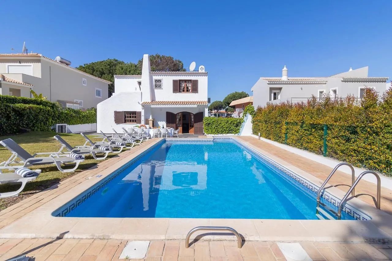 Villa Fineli Vilamoura Holiday home